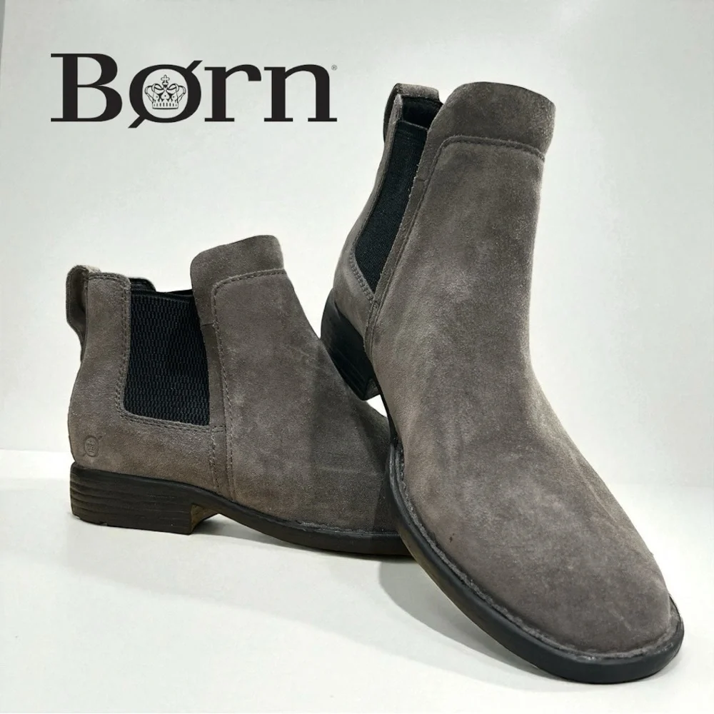 Born Men’s Opanka Chelsea Dark Grey Carbon Suede Pull-On‎ Boots - Size 8